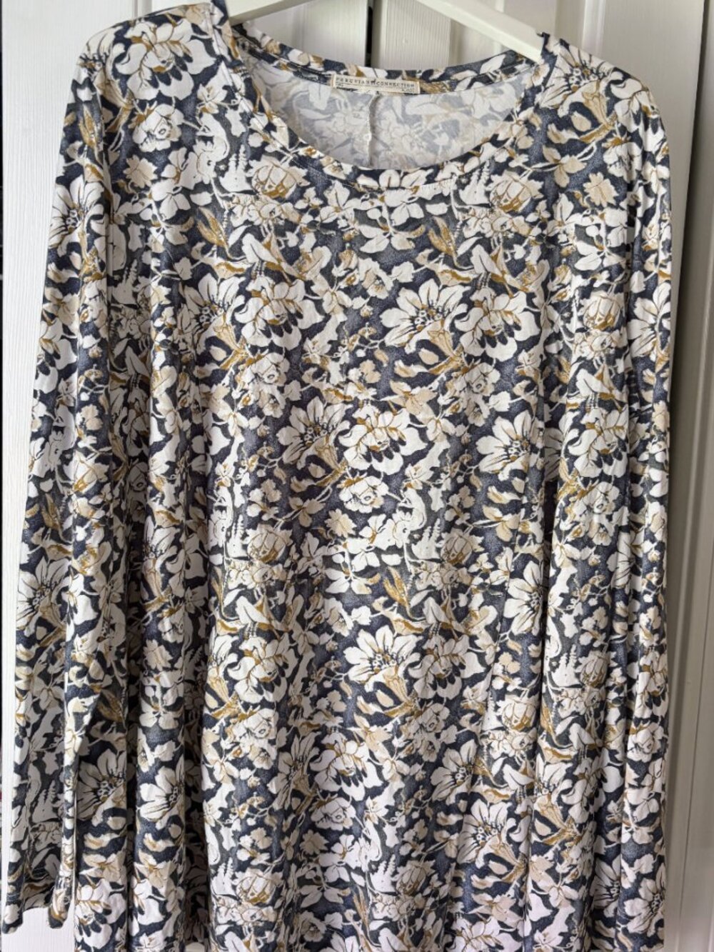 Peruvian Connection Floral Print Tunic Top, Oversized and Flowing XL XXL